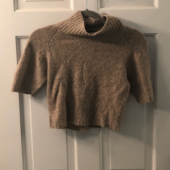 Lluis Genero Sweaters - Cropped Cashmere Sweater
